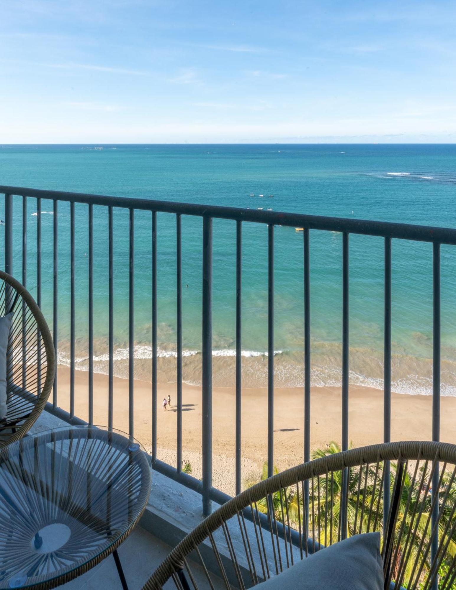 Ocean View Deluxe Suite: Pvt. Beach&Pool San Juan Buitenkant foto