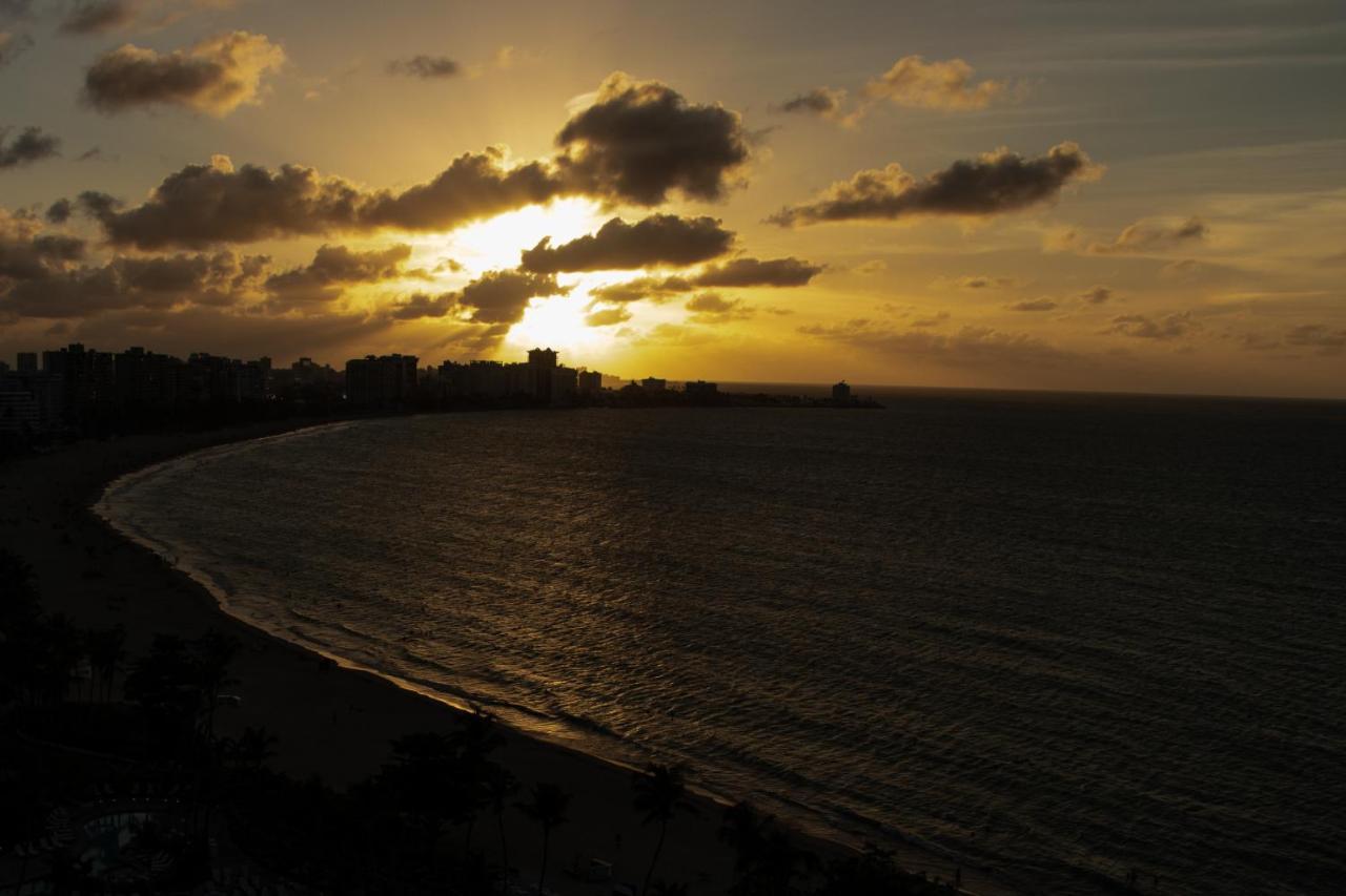Ocean View Deluxe Suite: Pvt. Beach&Pool San Juan Buitenkant foto